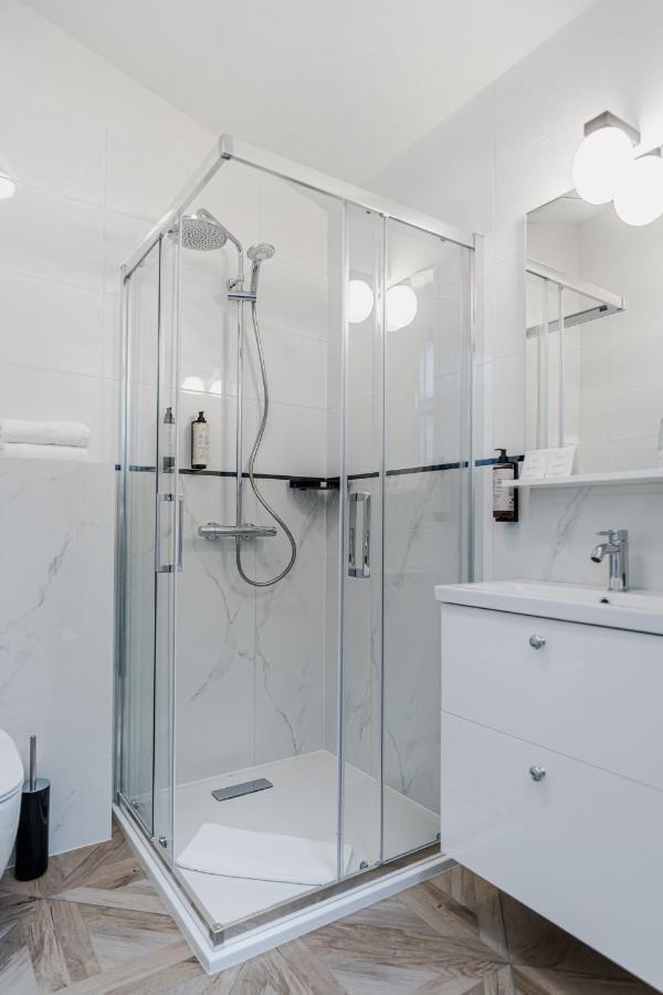 N33 Premium Apartments Old Town Krakow - Destigo Hotels エクステリア 写真
