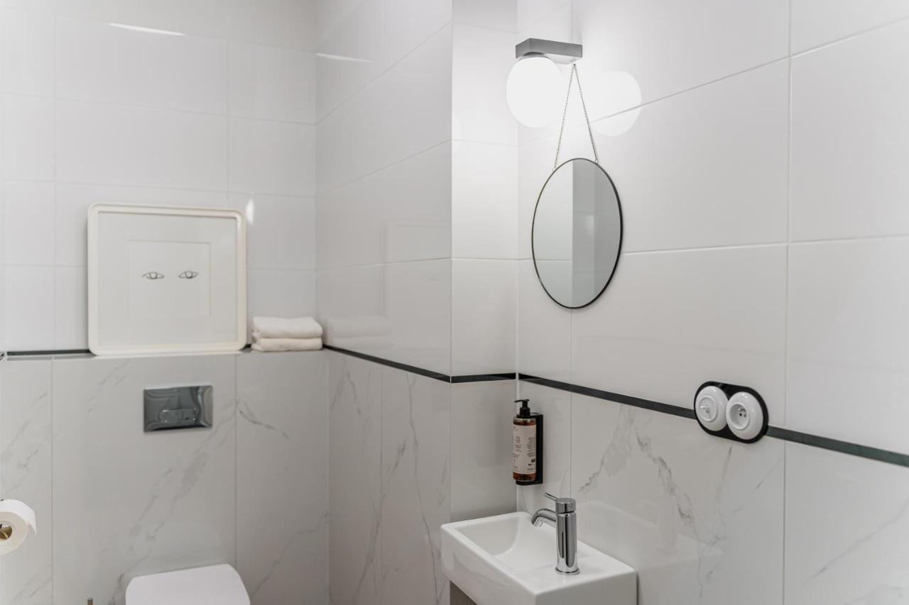 N33 Premium Apartments Old Town Krakow - Destigo Hotels エクステリア 写真